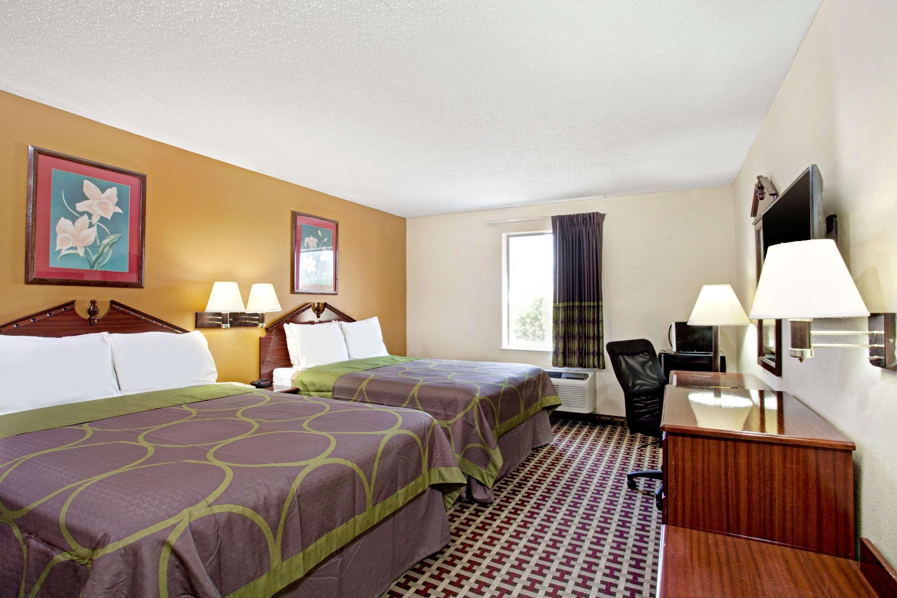 Super 8 By Wyndham Forrest City Ar Ngoại thất bức ảnh