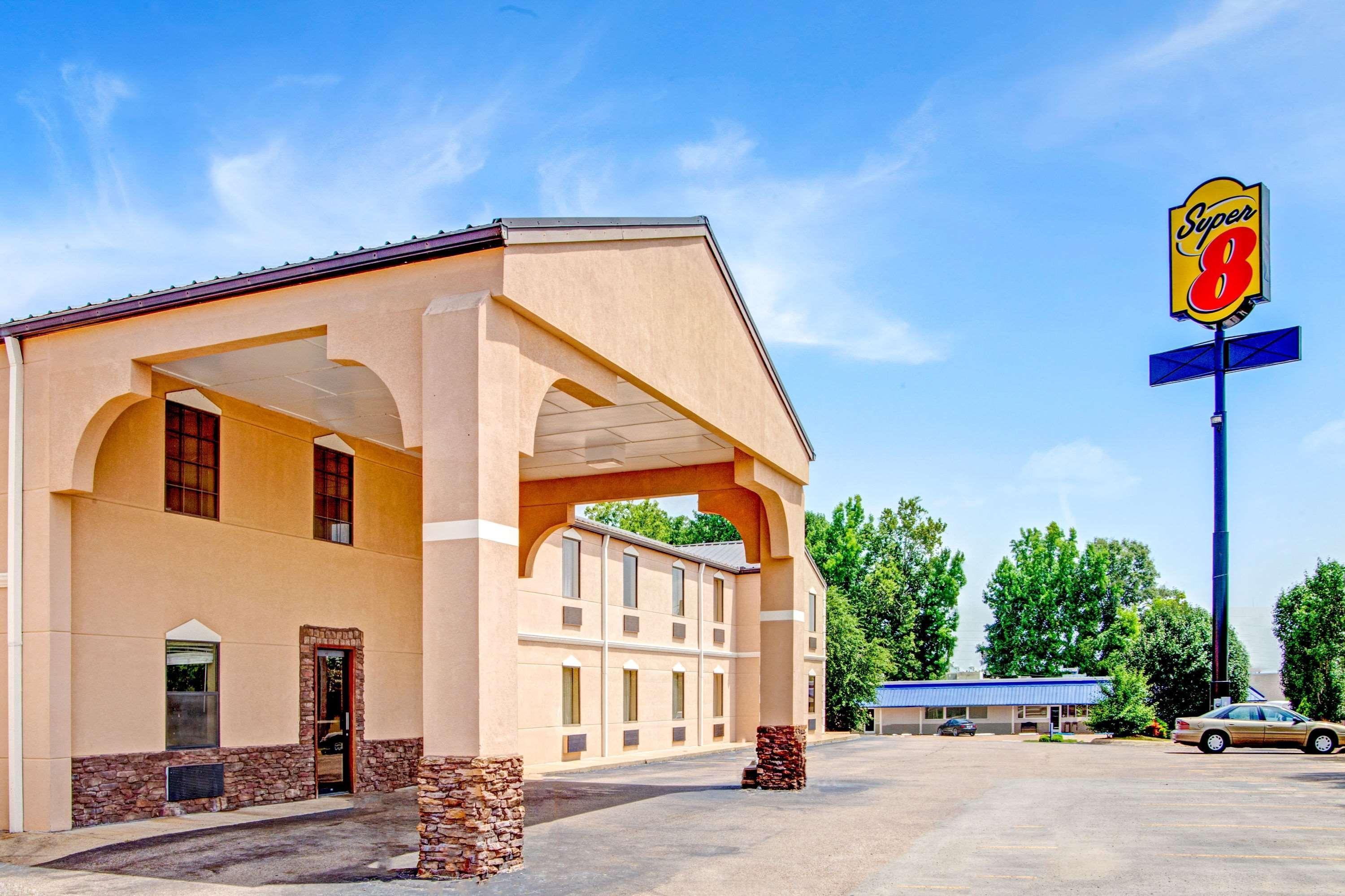Super 8 By Wyndham Forrest City Ar Ngoại thất bức ảnh