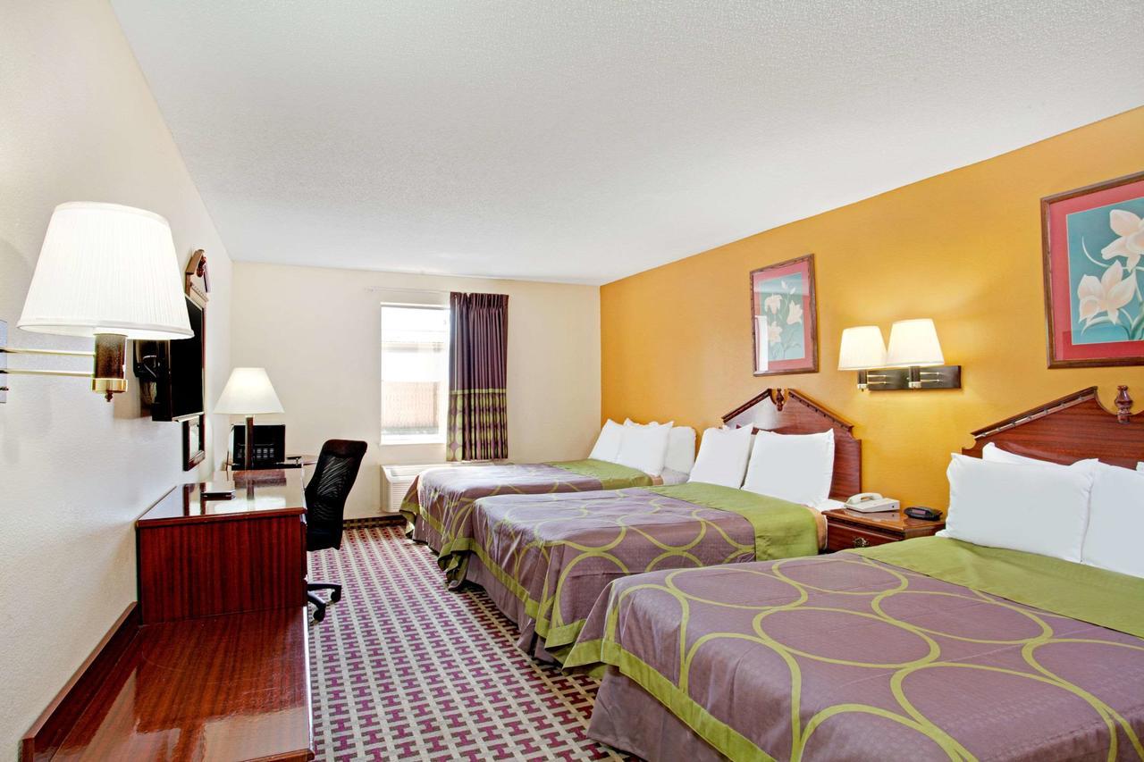 Super 8 By Wyndham Forrest City Ar Ngoại thất bức ảnh